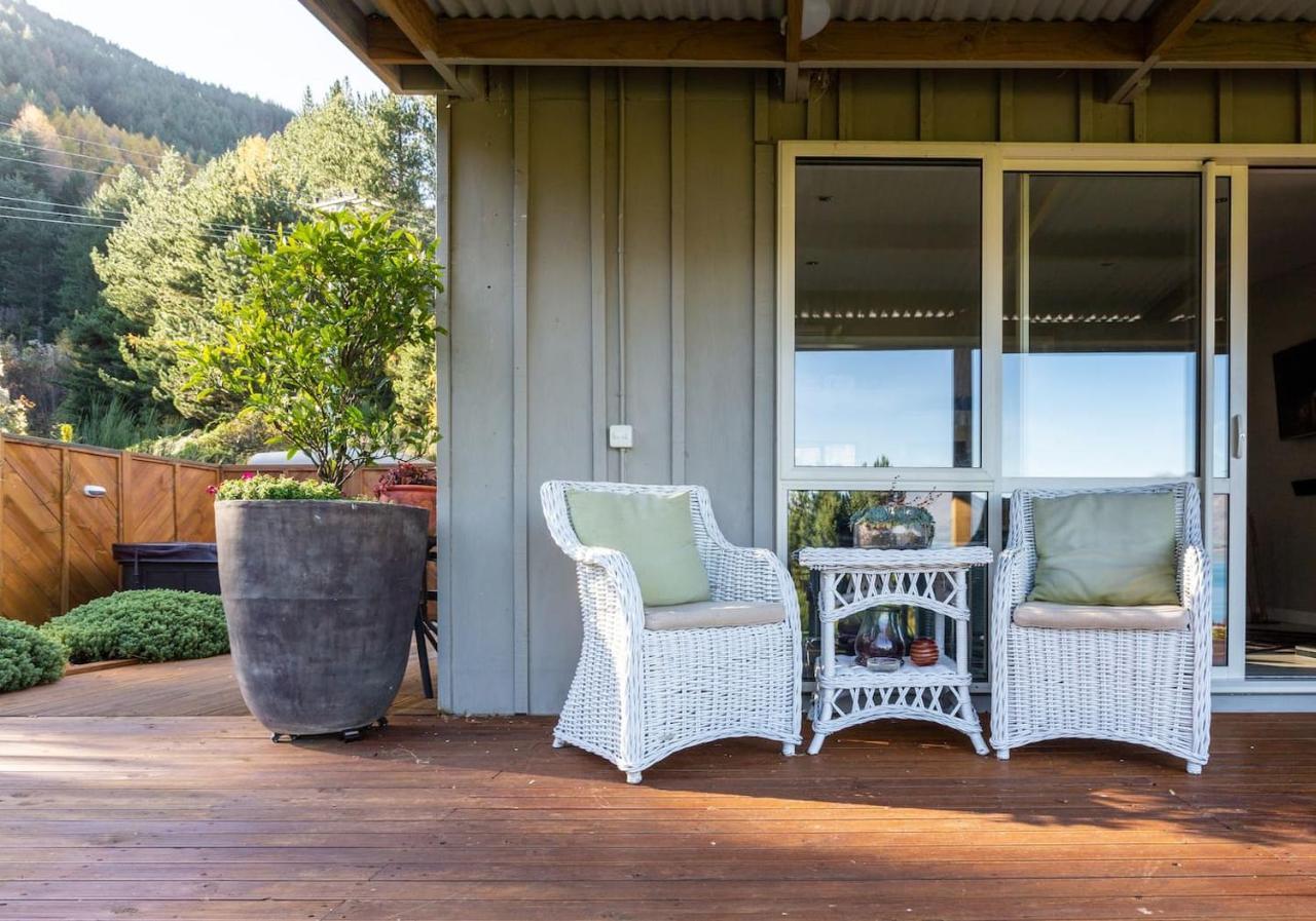 Private Cottage With Spa And Amazing Lake Views Closeburn Εξωτερικό φωτογραφία
